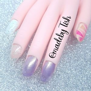 Shattered Glass Pink Press On Nails Short Oval